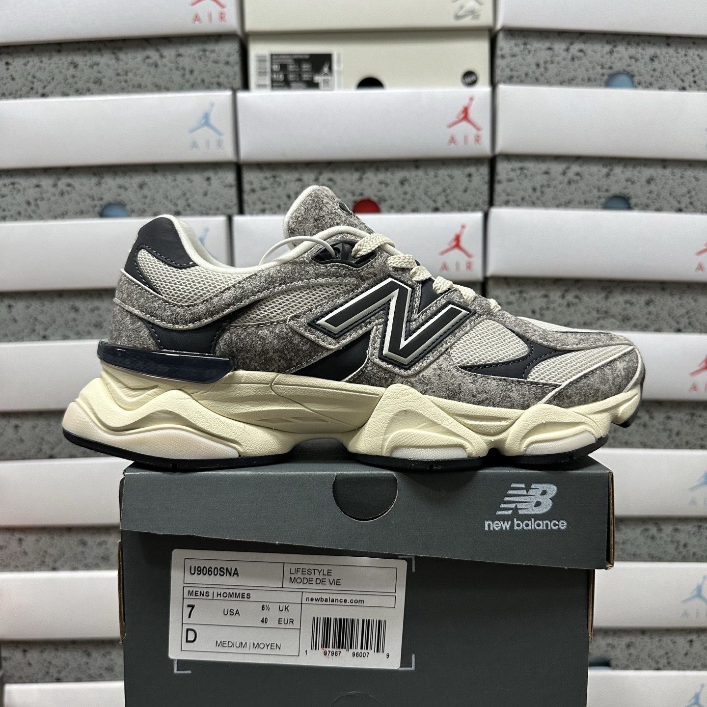New Balance 9060 - Image 11