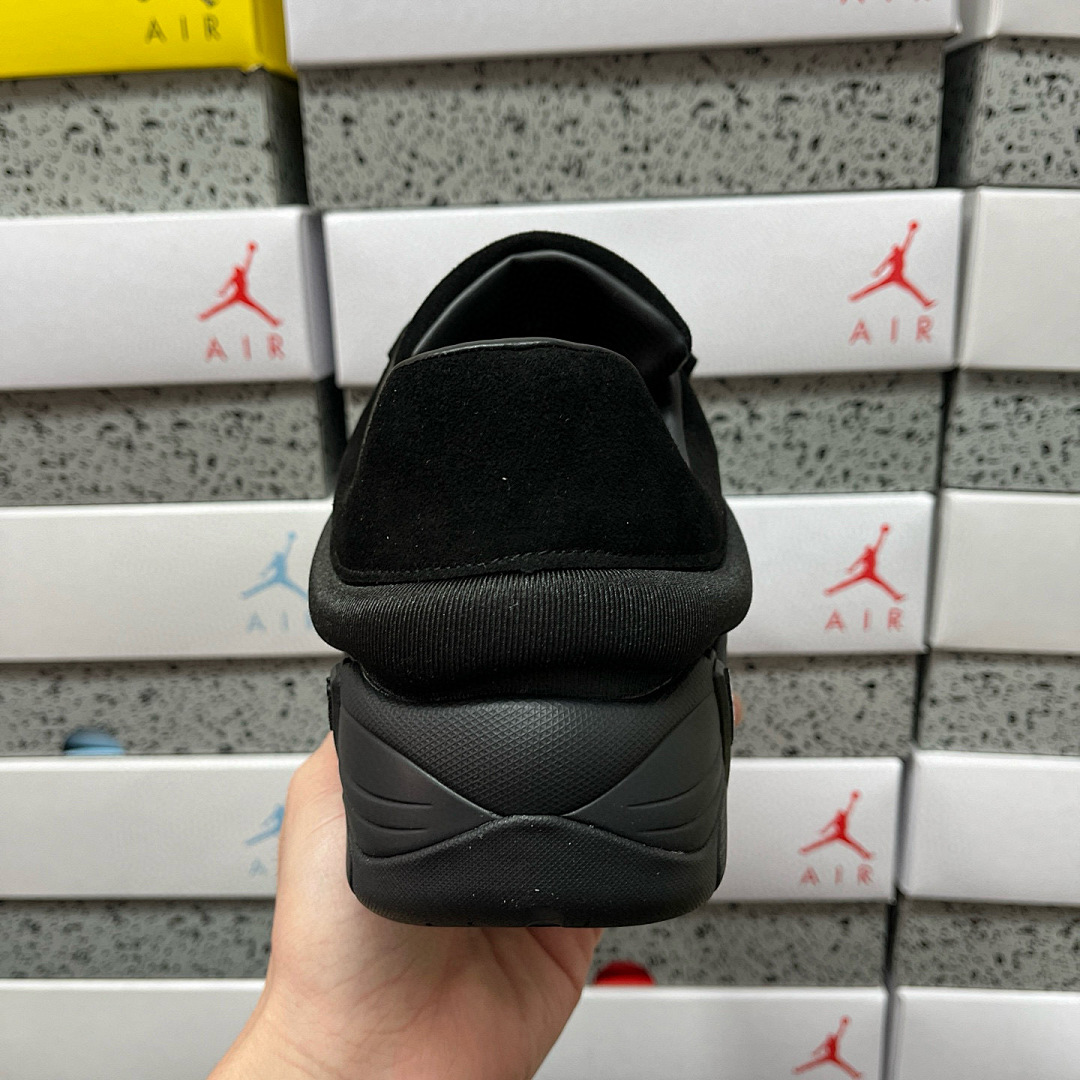On Running Raf Simons Low Top (Black ANTEI) - Image 2