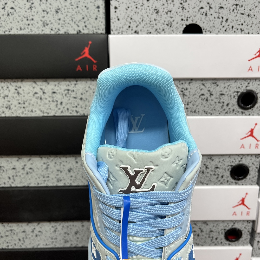 Louis Vuitton Trainer - Image 5