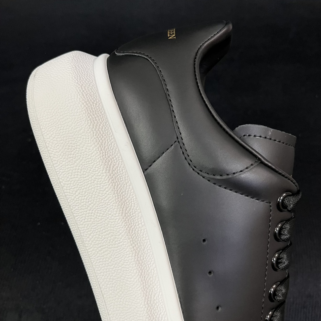 Alexander McQueen Alexander McQueen - Image 6