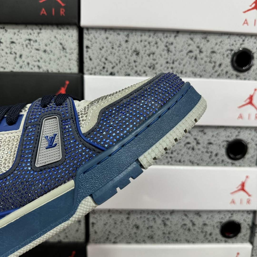 Louis Vuitton Trainer Rhinestone - Image 9