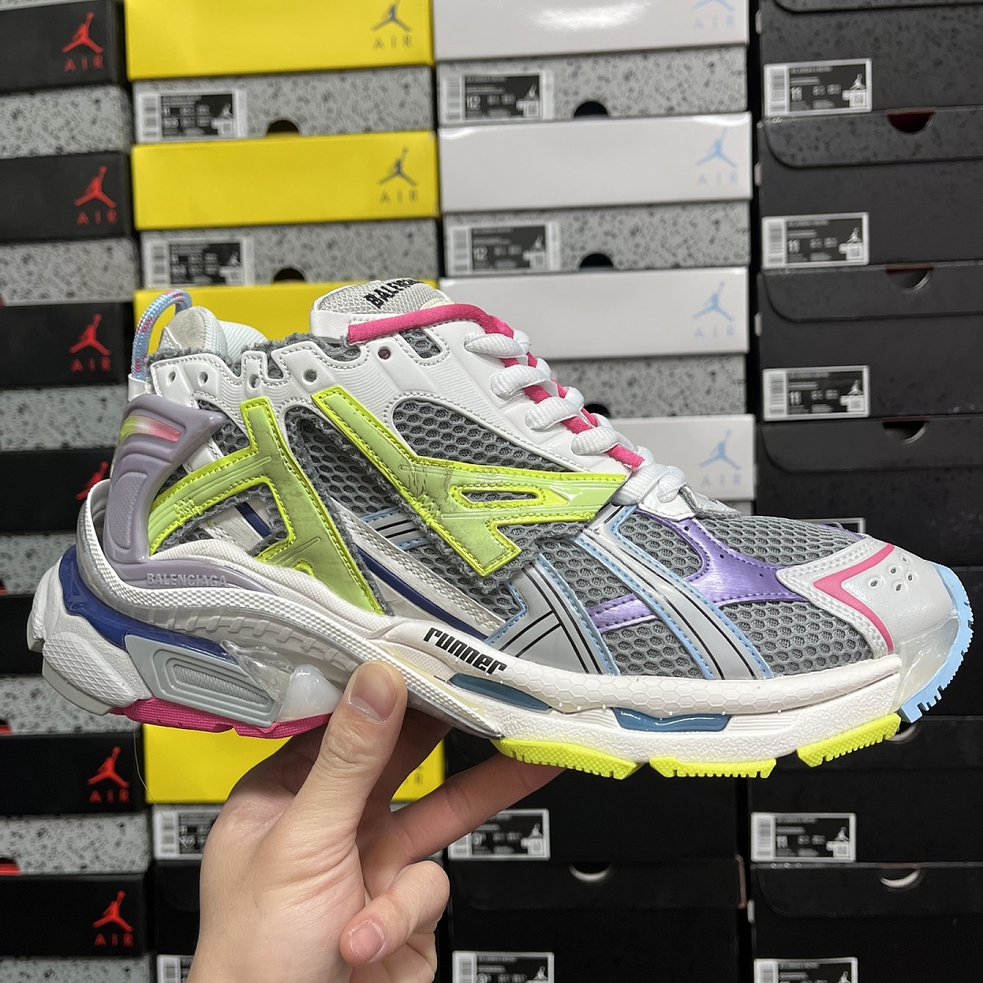 Balenciaga Runner/7.5 - Image 92