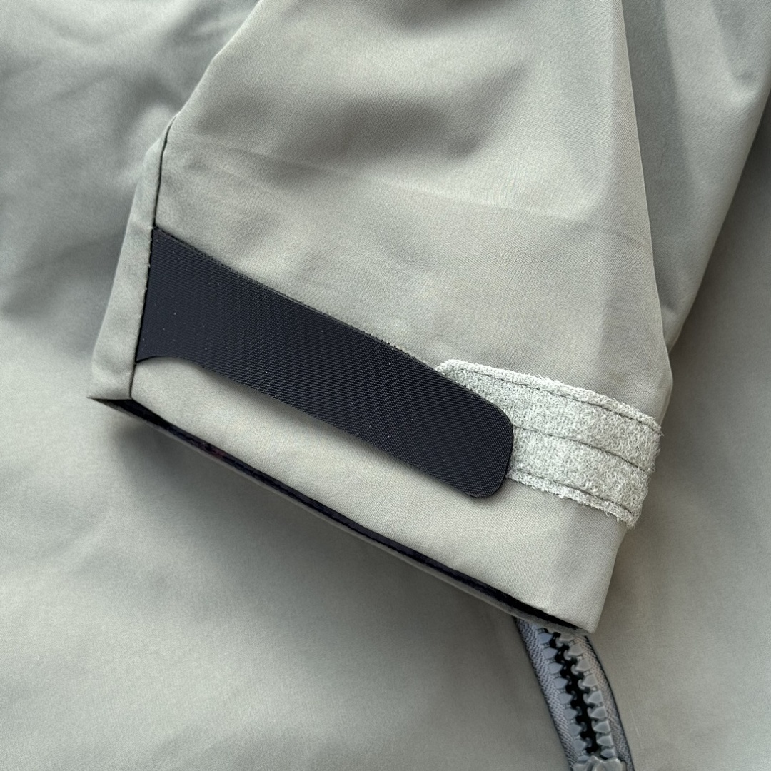 Arc'teryx Alpha Jacket 6 Forage/Grey Gen (Grey SV) - Image 15