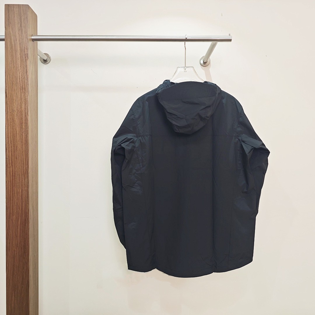Arc'teryx Squamish Hoodie - Image 15