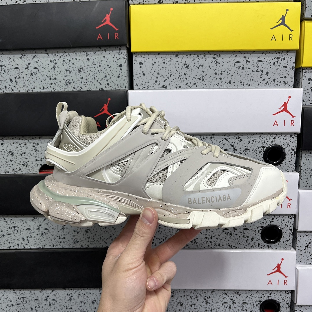 Balenciaga Track 9698 - Image 7