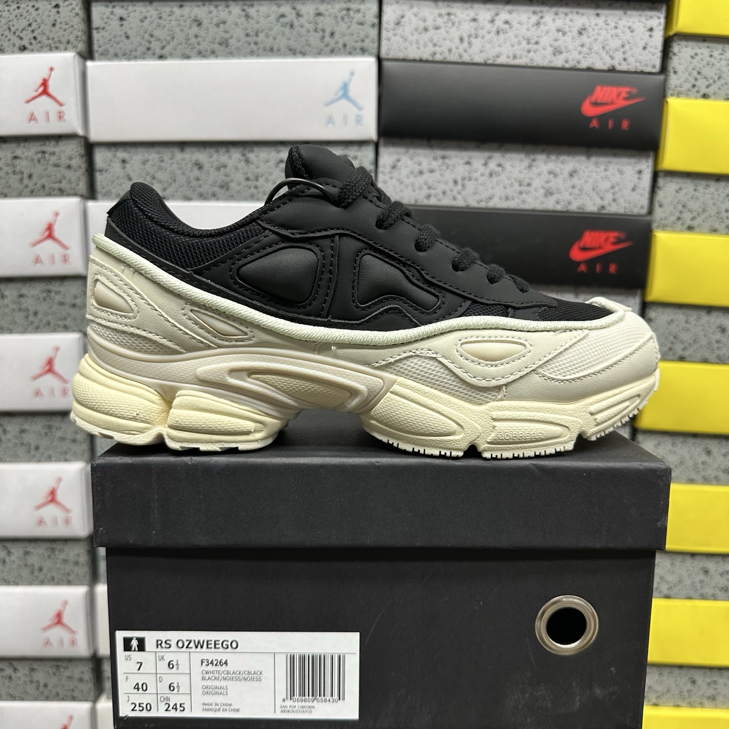 On Running Ozweego Raf Simons (Black White) - Image 11