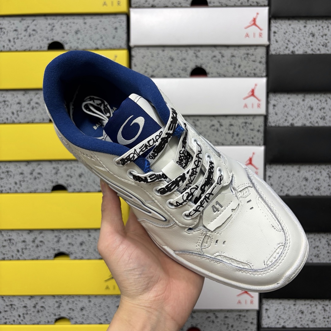 Balenciaga Hamptons Sneakers 9141 - Image 7