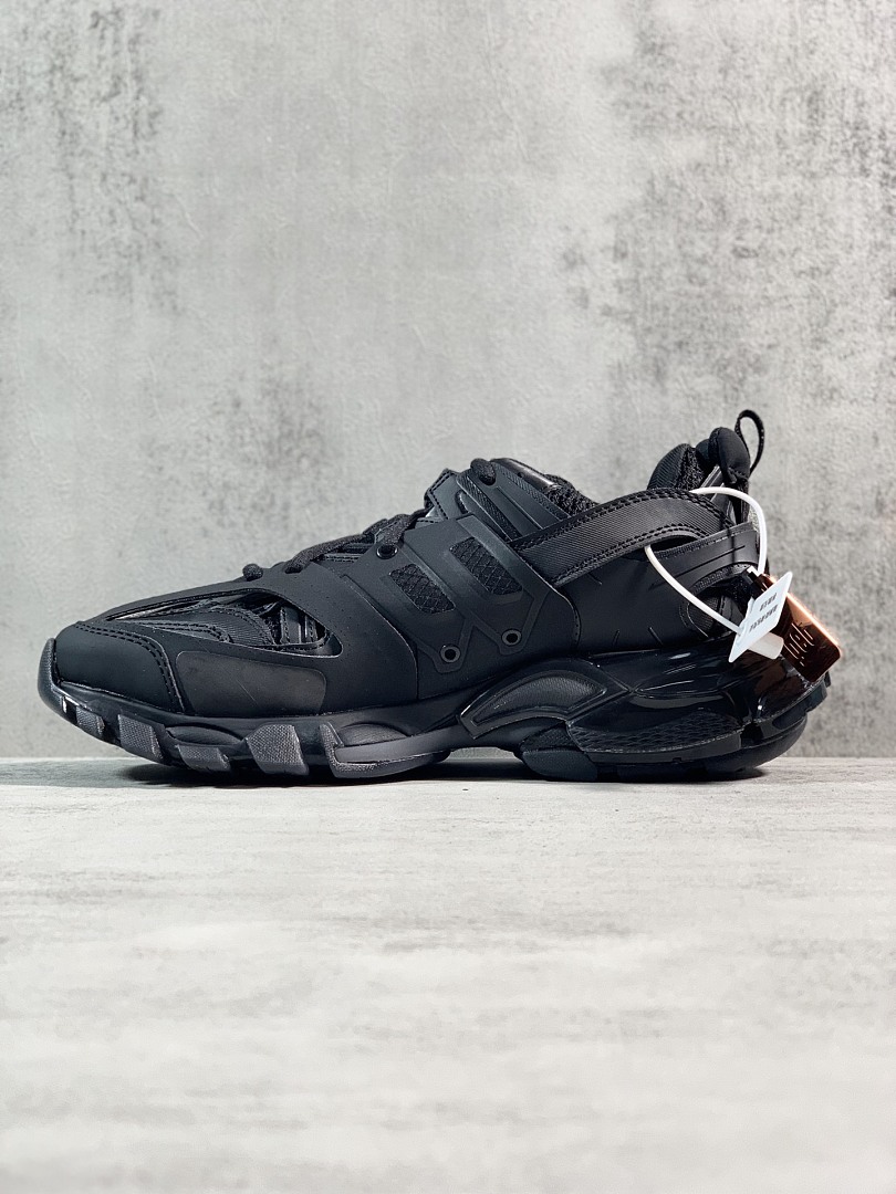 Balenciaga BLCG Track 3.0 - Image 3