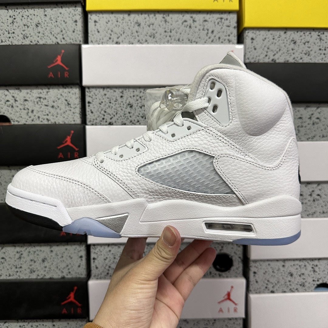 Nike Jordan 5 Retro White Metallic HQ7978-103 (Silver) - Image 4
