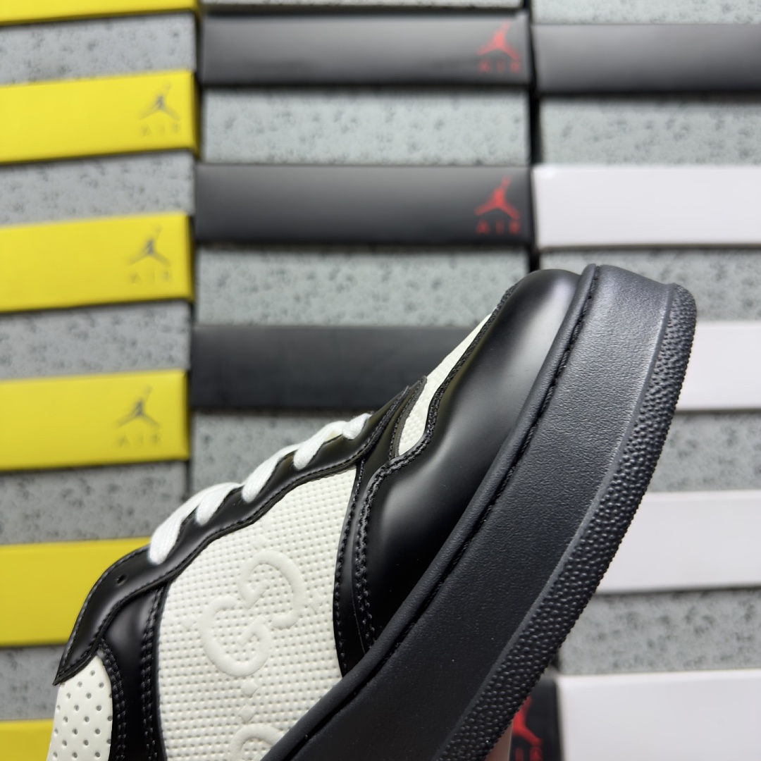 Gucci Chunky GG Web Sneaker - Image 7