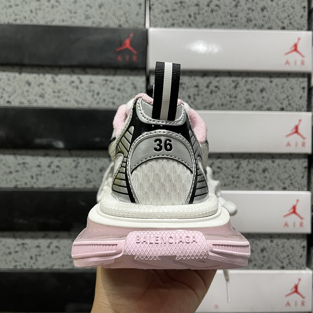 Balenciaga 3XL - Image 3