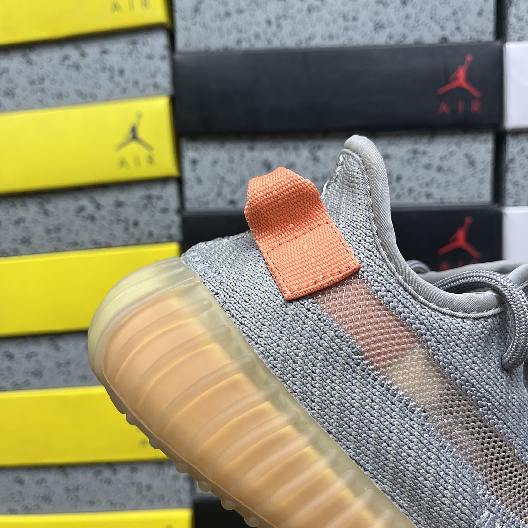 Adidas Yeezy Boost 350 V2 - Image 6