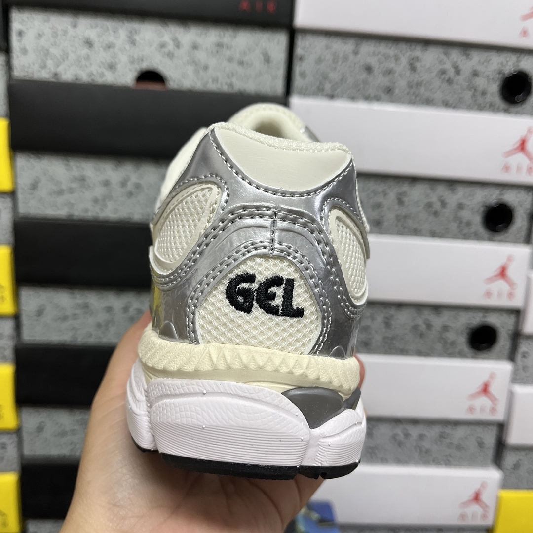 ASICS Gel-NYC Cream Pure Silver 1203A805-101 - Image 5