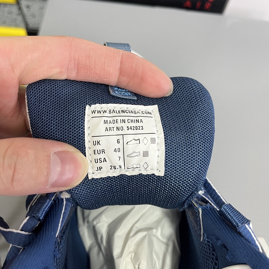 Balenciaga Track - Image 9