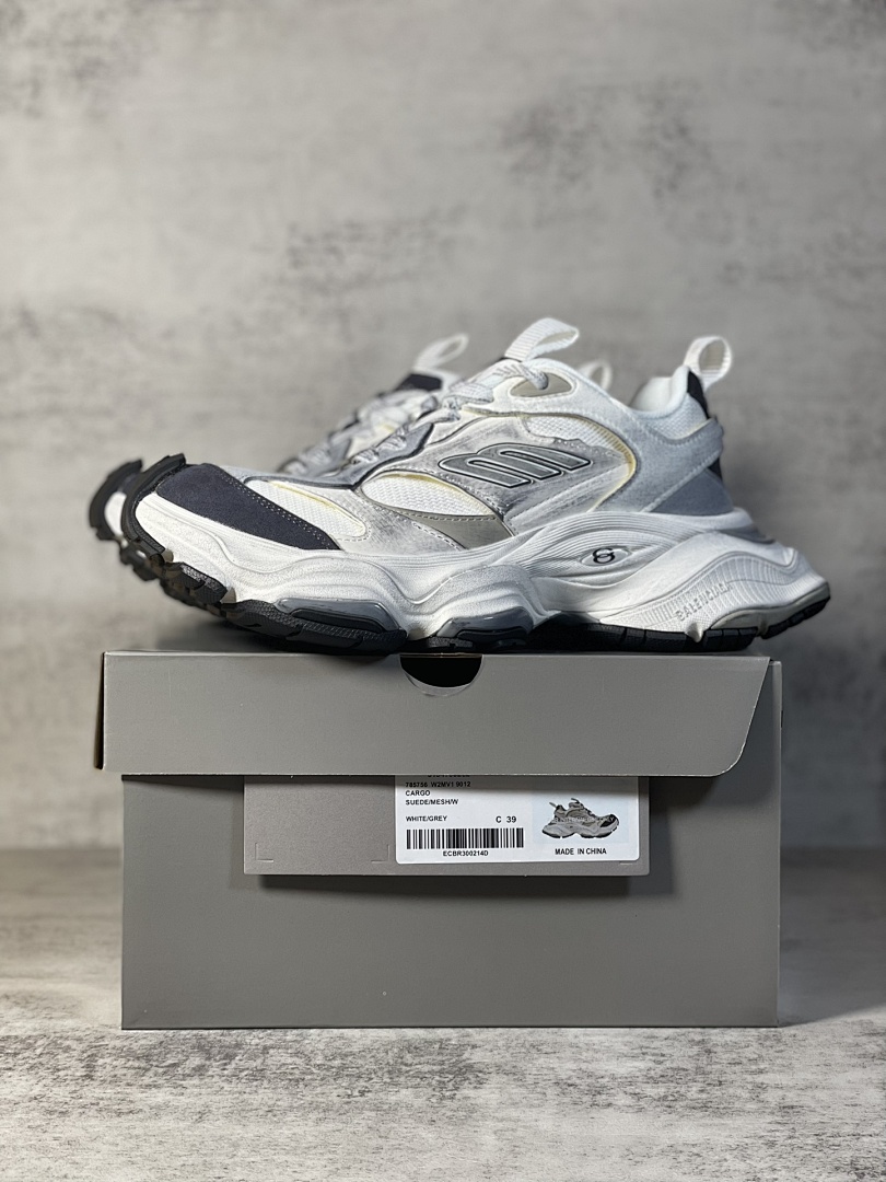Balenciaga Cargo - Image 96