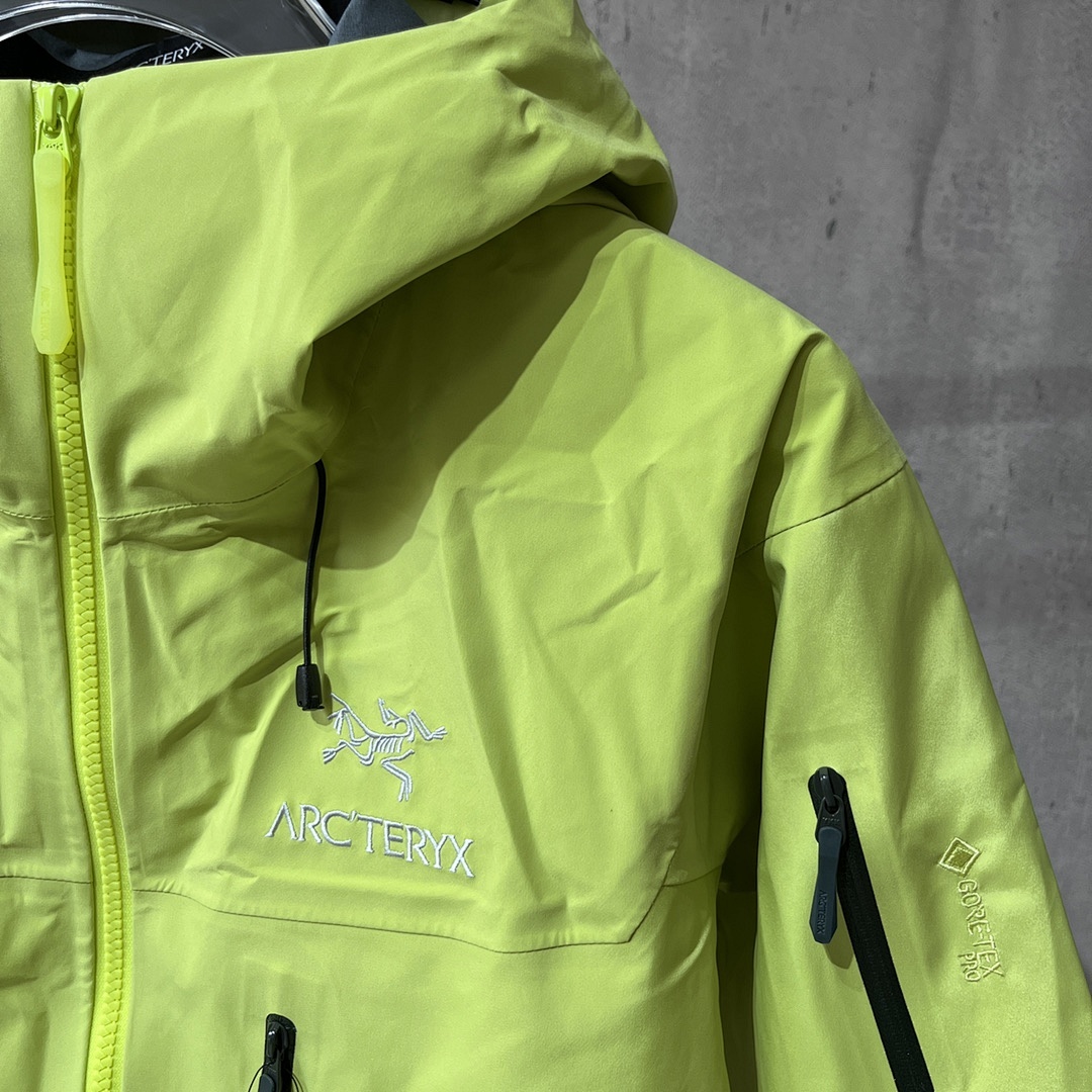 Arc'teryx ¥199 Special Offer Alpha Jacket 6 Fluorescent Gen (Green SV) - Image 27