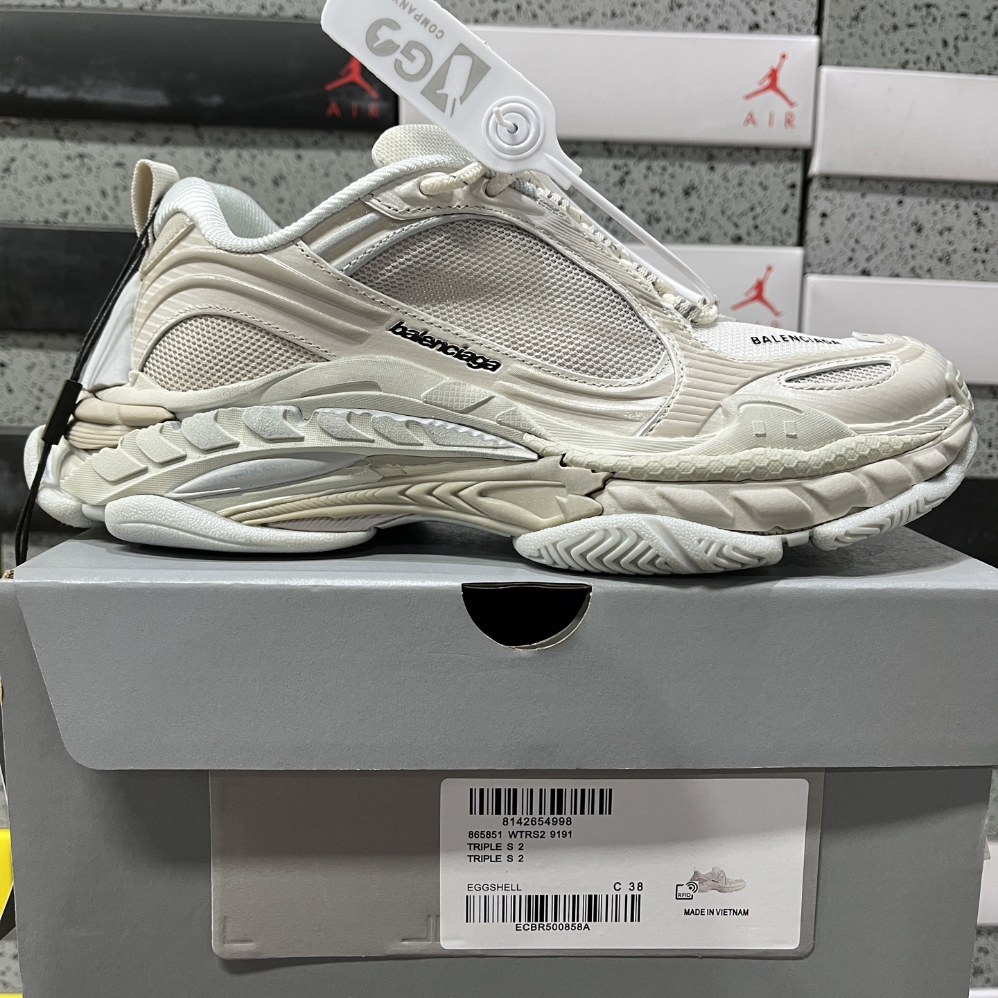 Balenciaga Triple S 2 - Image 10