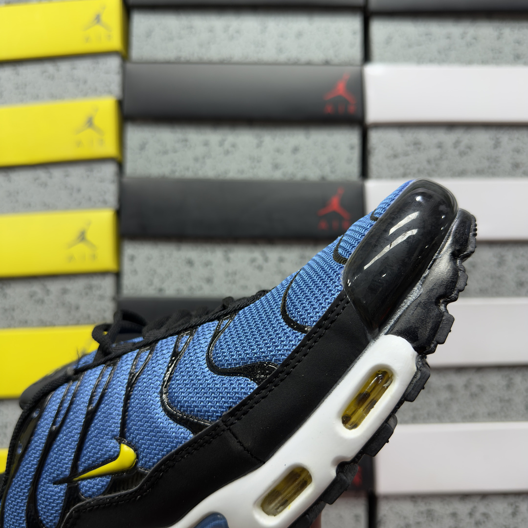 Nike Air Max Plus OG Hyper (Blue) - Image 4