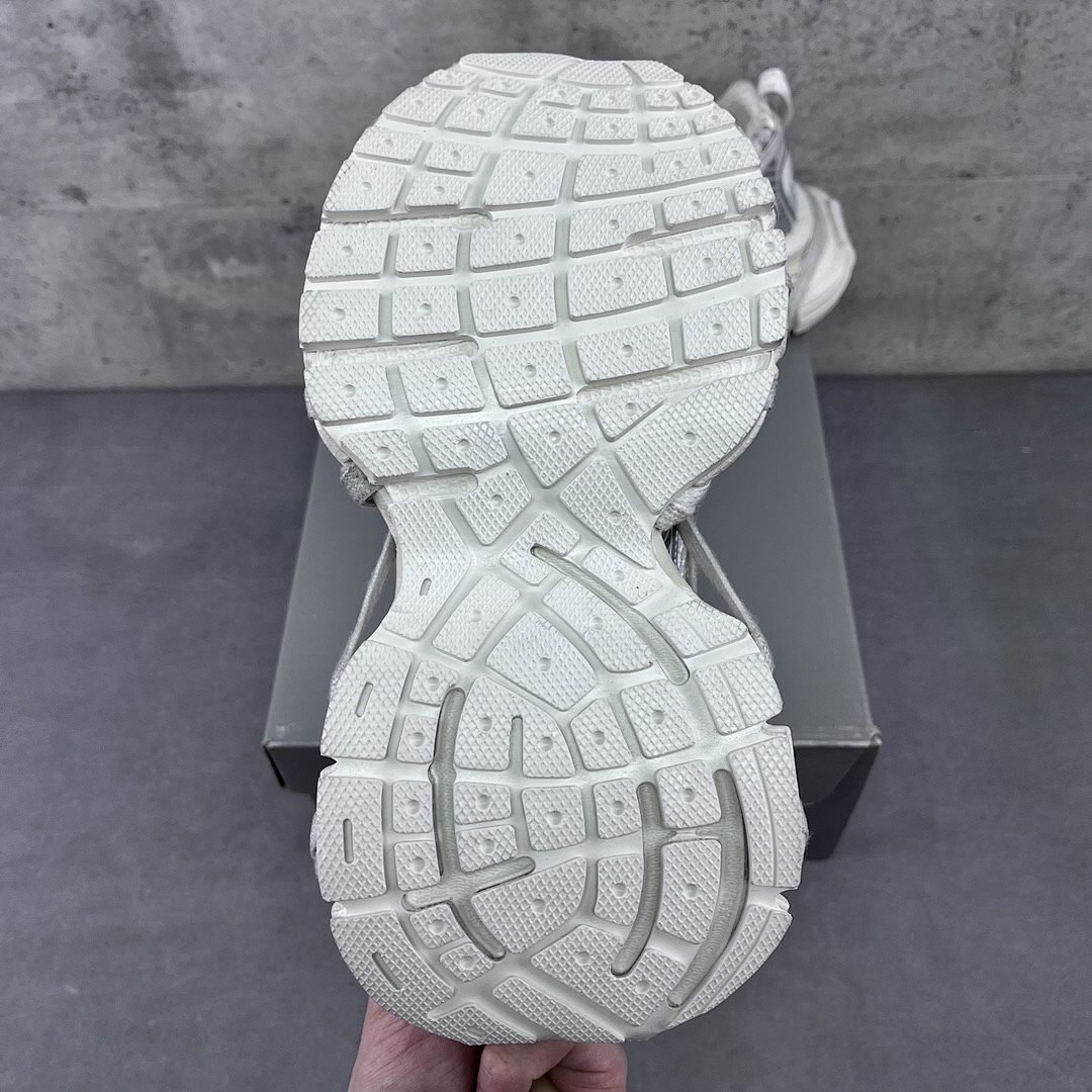 Balenciaga 3XL Extreme Lace - Image 15