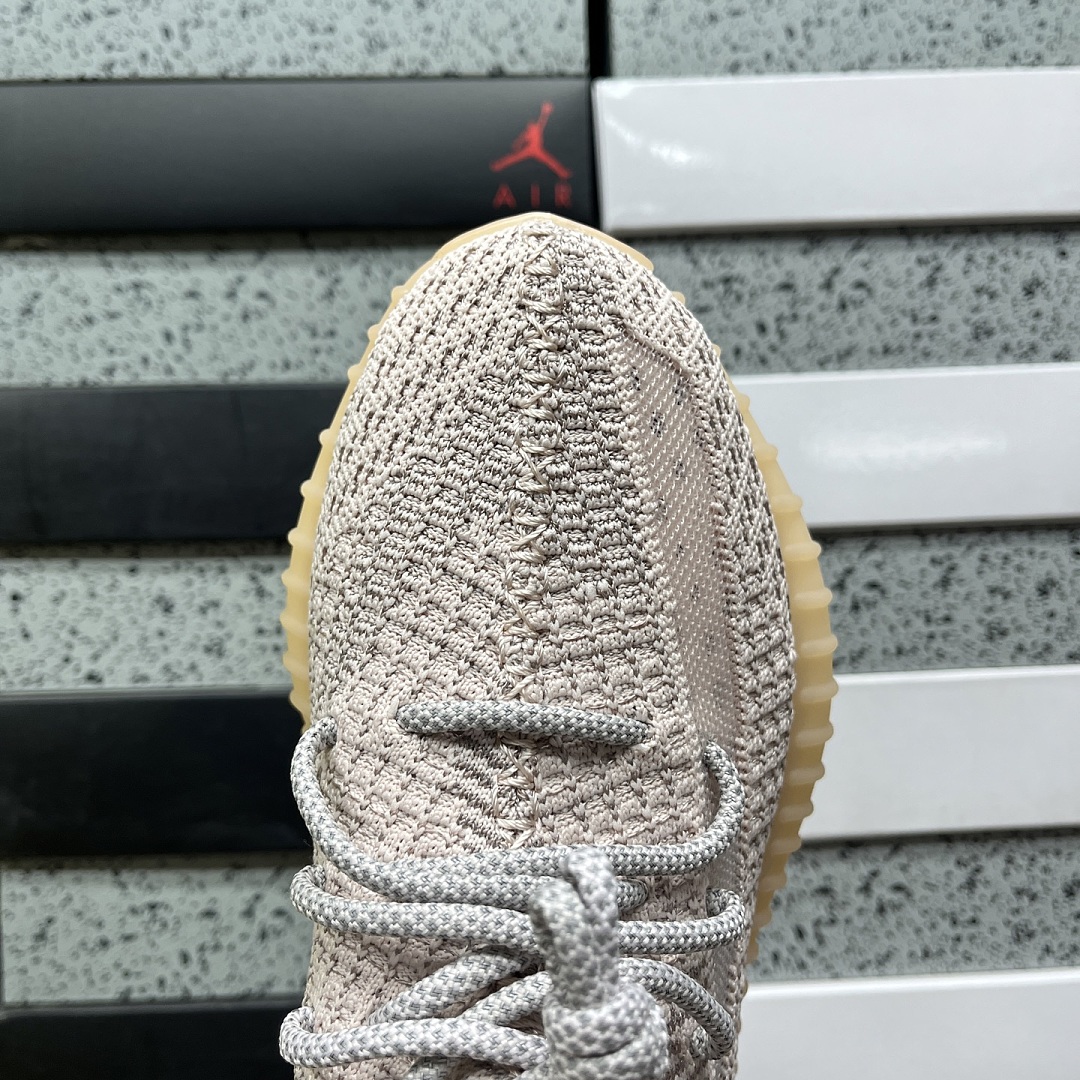 Adidas Yeezy Boost 350 V2 Synth (Reflective) - Image 7