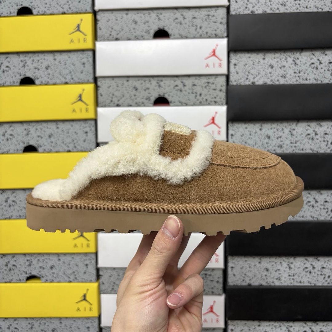 UGG Classic Half Embroidered -5095 - Image 4