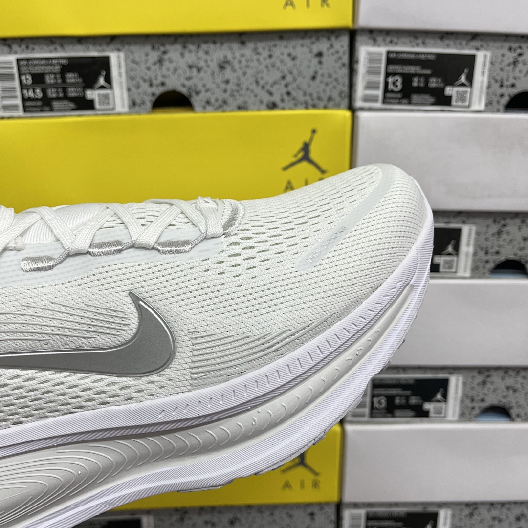 Nike Zoom Vomero - Image 3