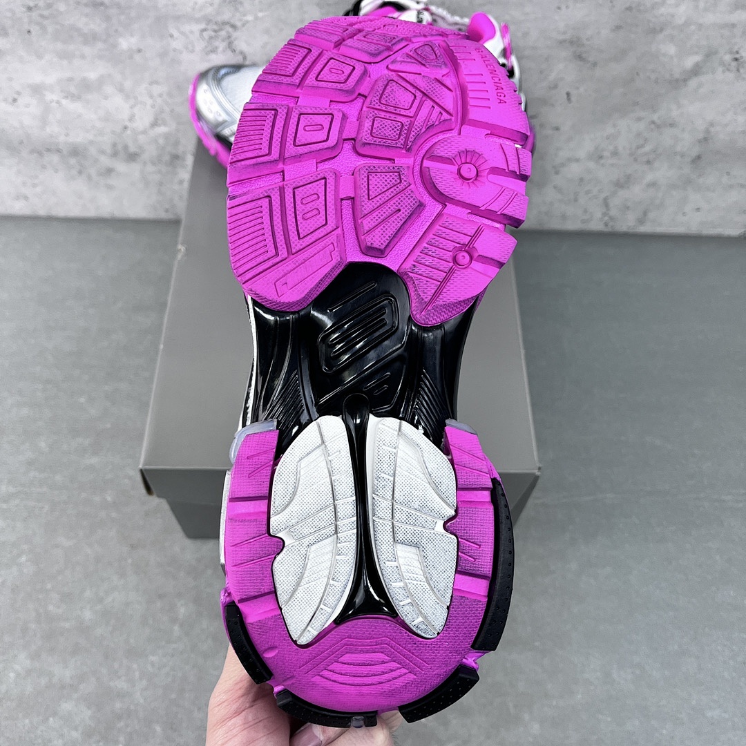 Balenciaga Runner 7.5 - Image 96