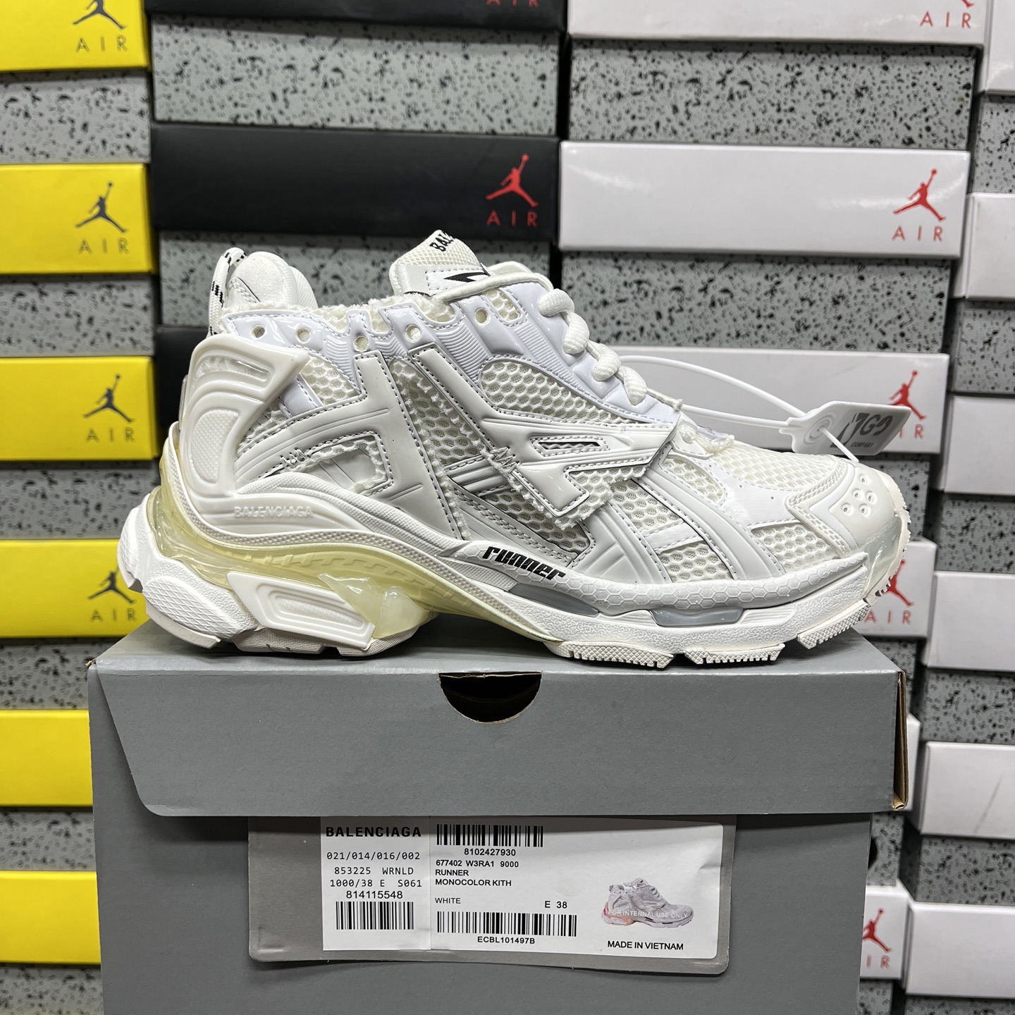 Balenciaga Runner LED 7.0 (Triple White) - Image 11