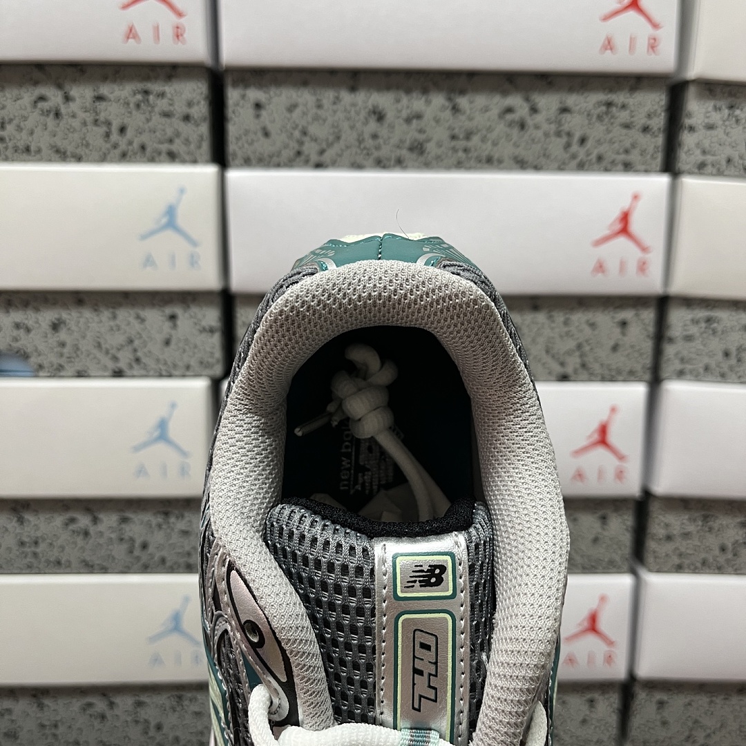 New Balance 740V2 Silver Metallic New Spruce - Image 7