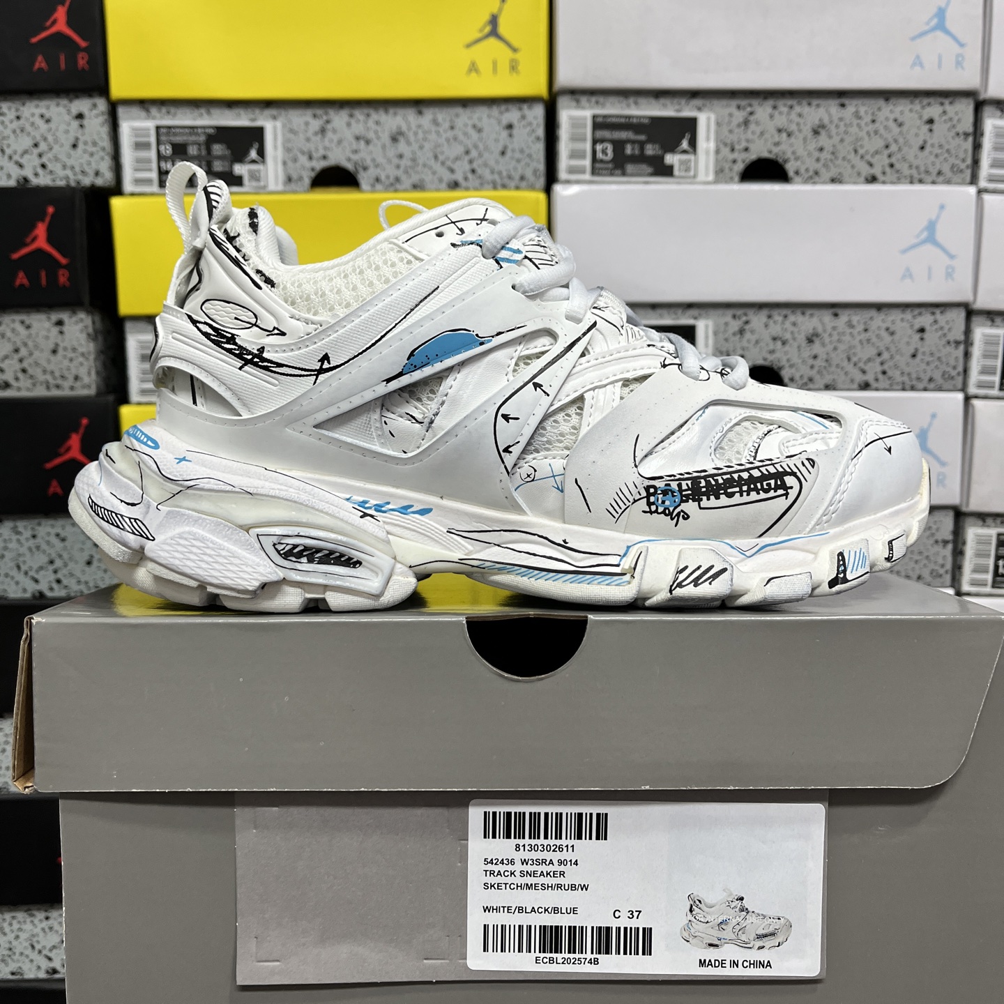 Balenciaga BLCG Track 3.0 - Image 11