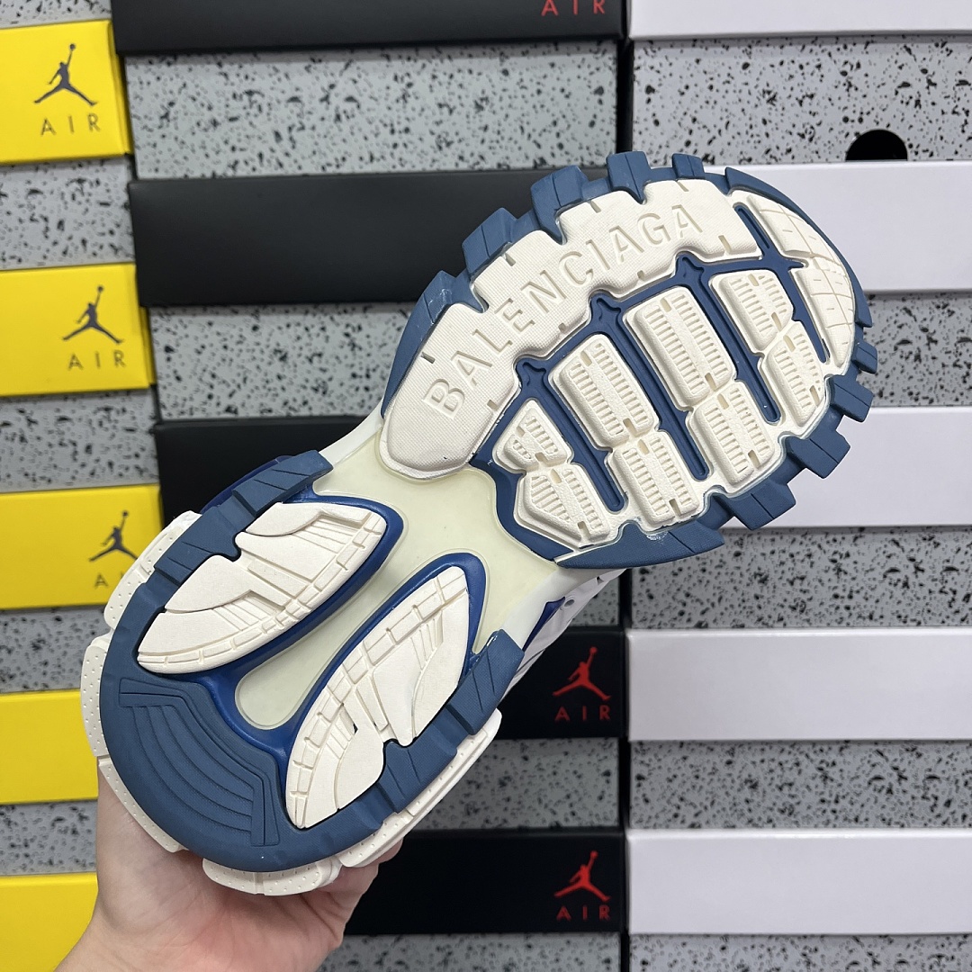 Balenciaga Track - Image 4