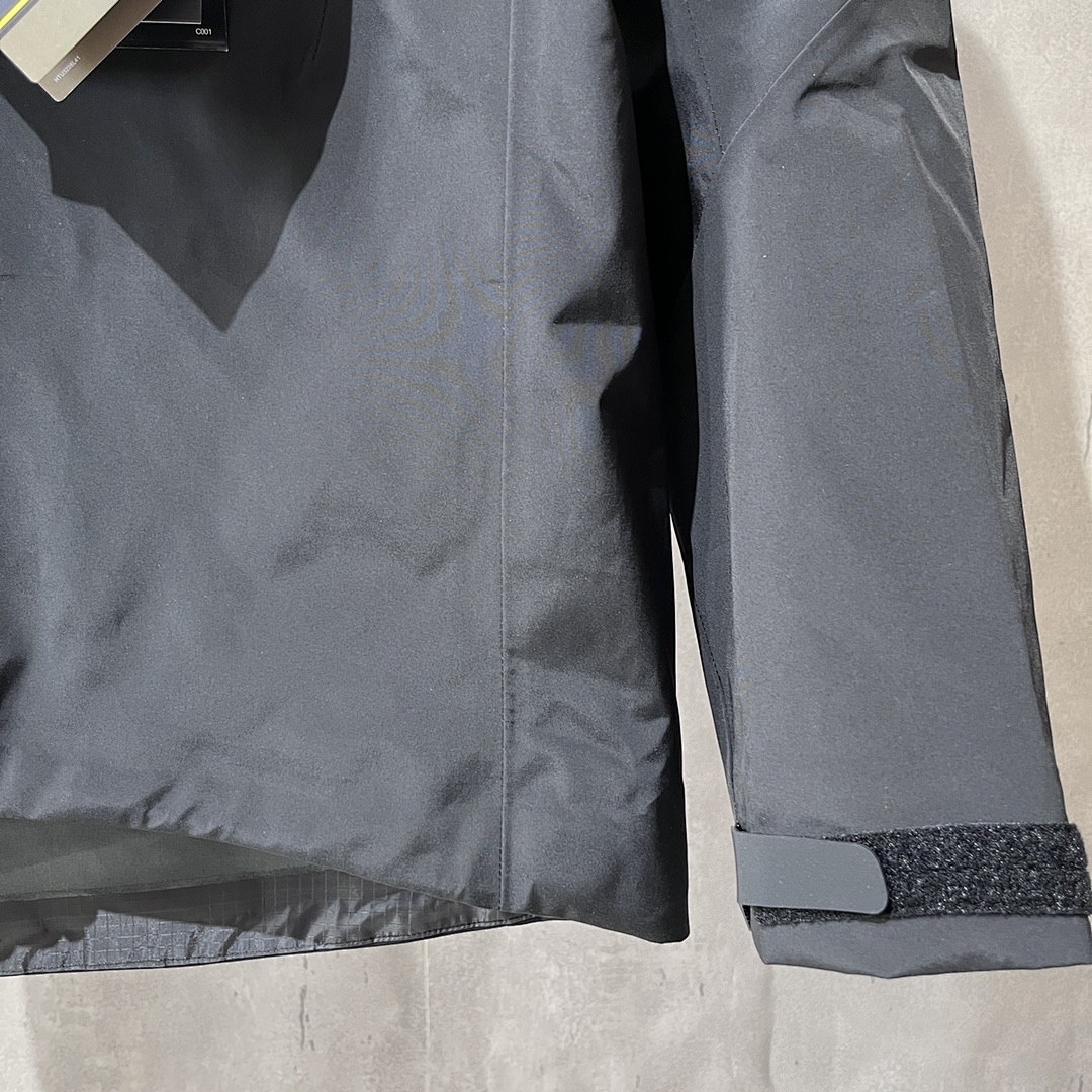 Arc'teryx Alpha Jacket 6 24K Gen (Black SV) - Image 9