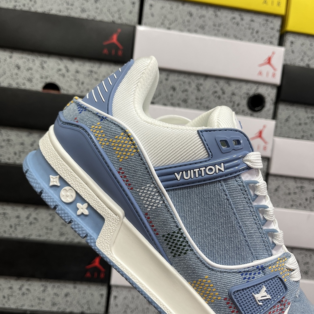 Louis Vuitton Trainer 1-19 - Image 2