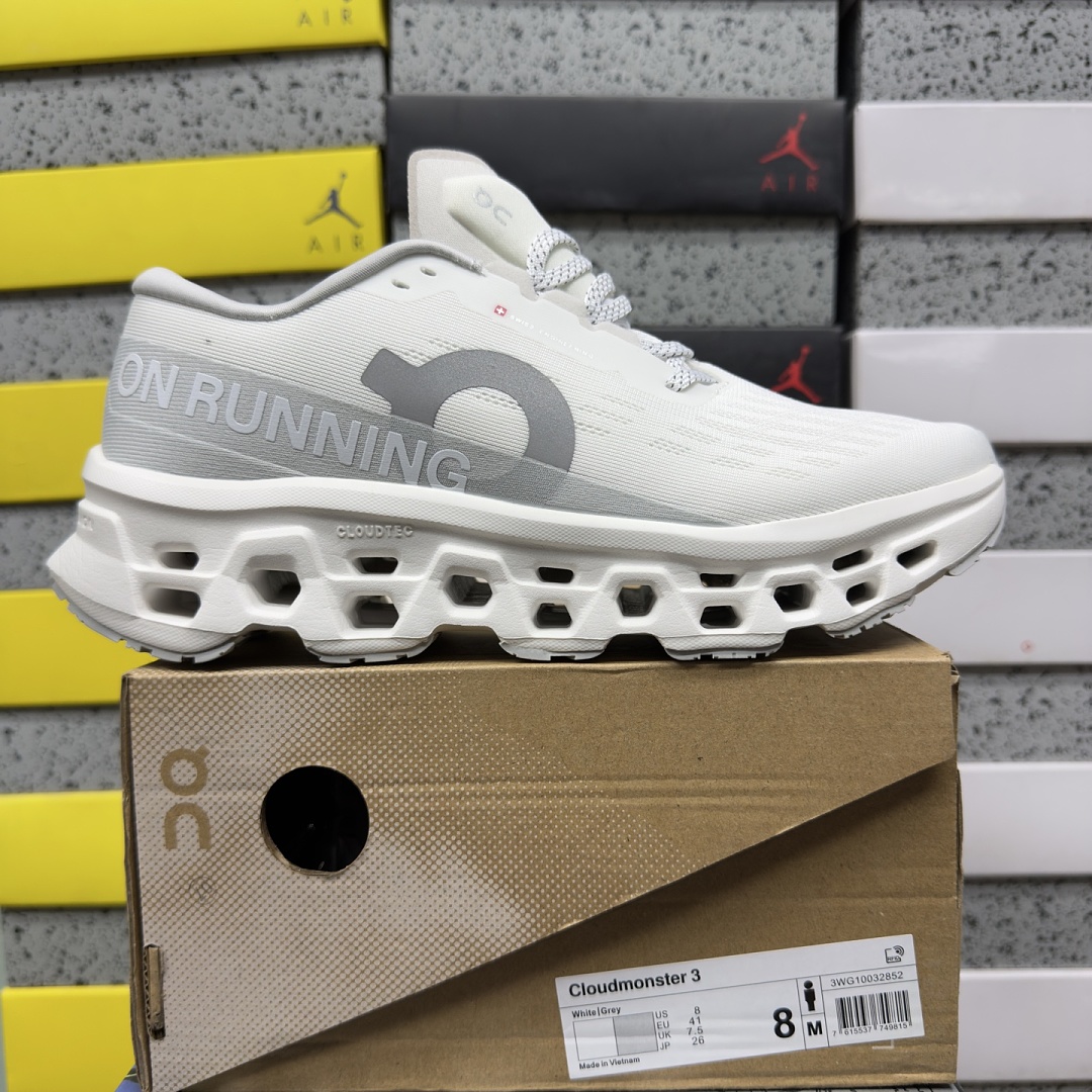 On Running Running Cloudmonster 3 White Wolf