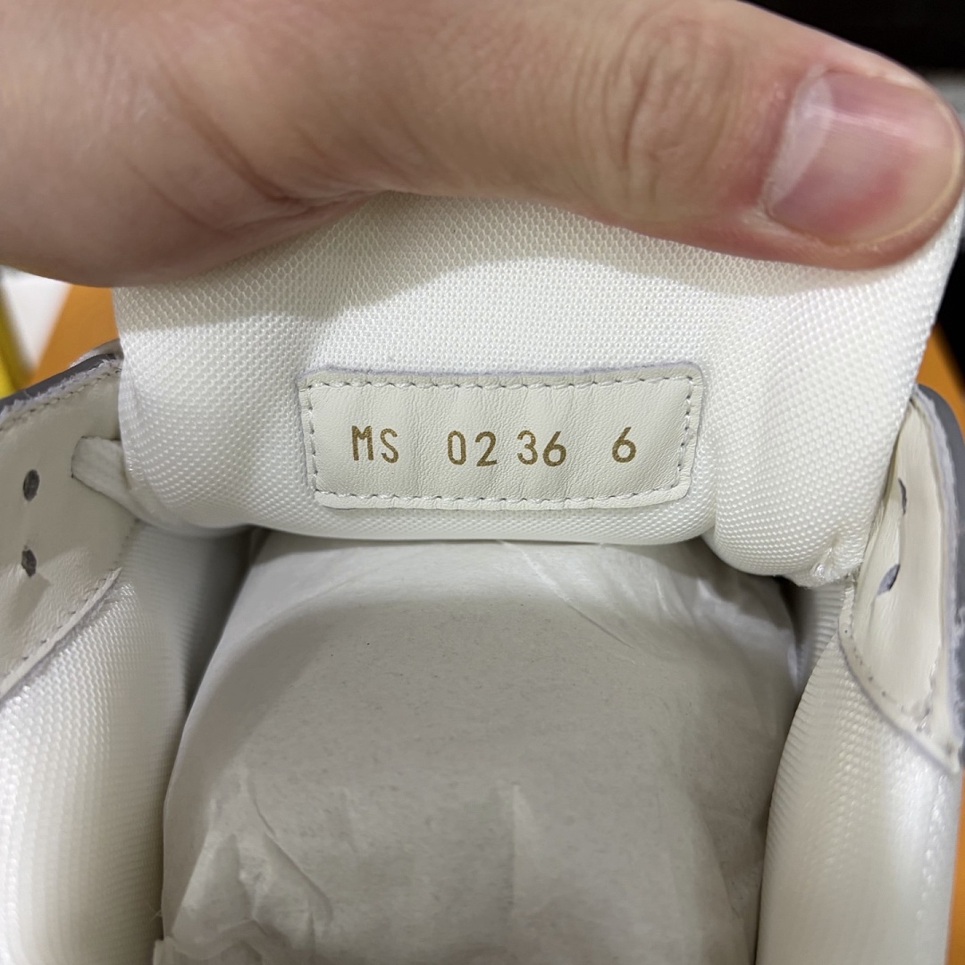 Louis Vuitton Trainer - Image 7