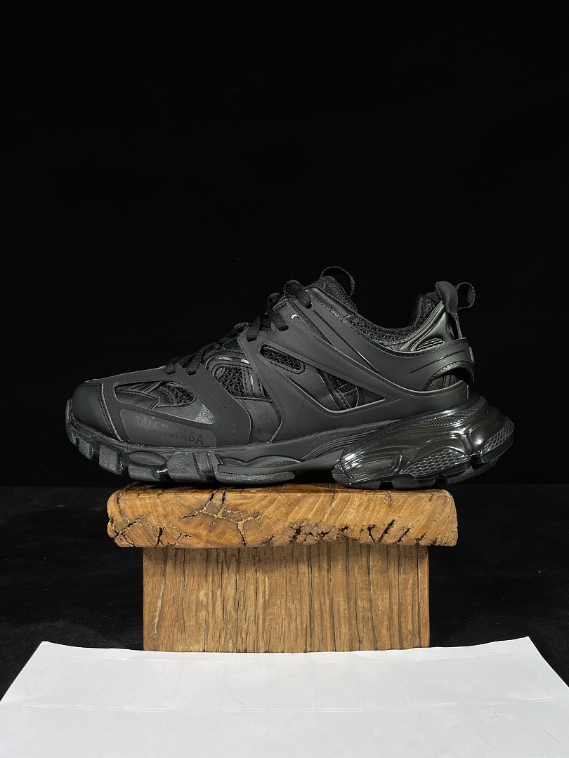 Balenciaga Track - Image 2