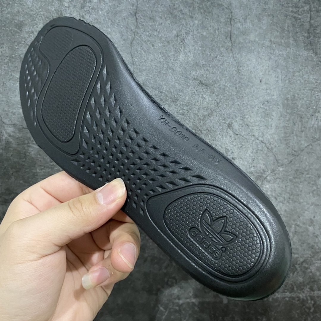 Adidas Yeezy 350 - Image 11
