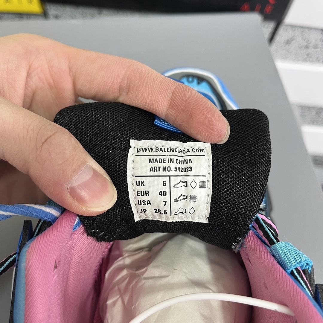 Balenciaga Track - Image 5