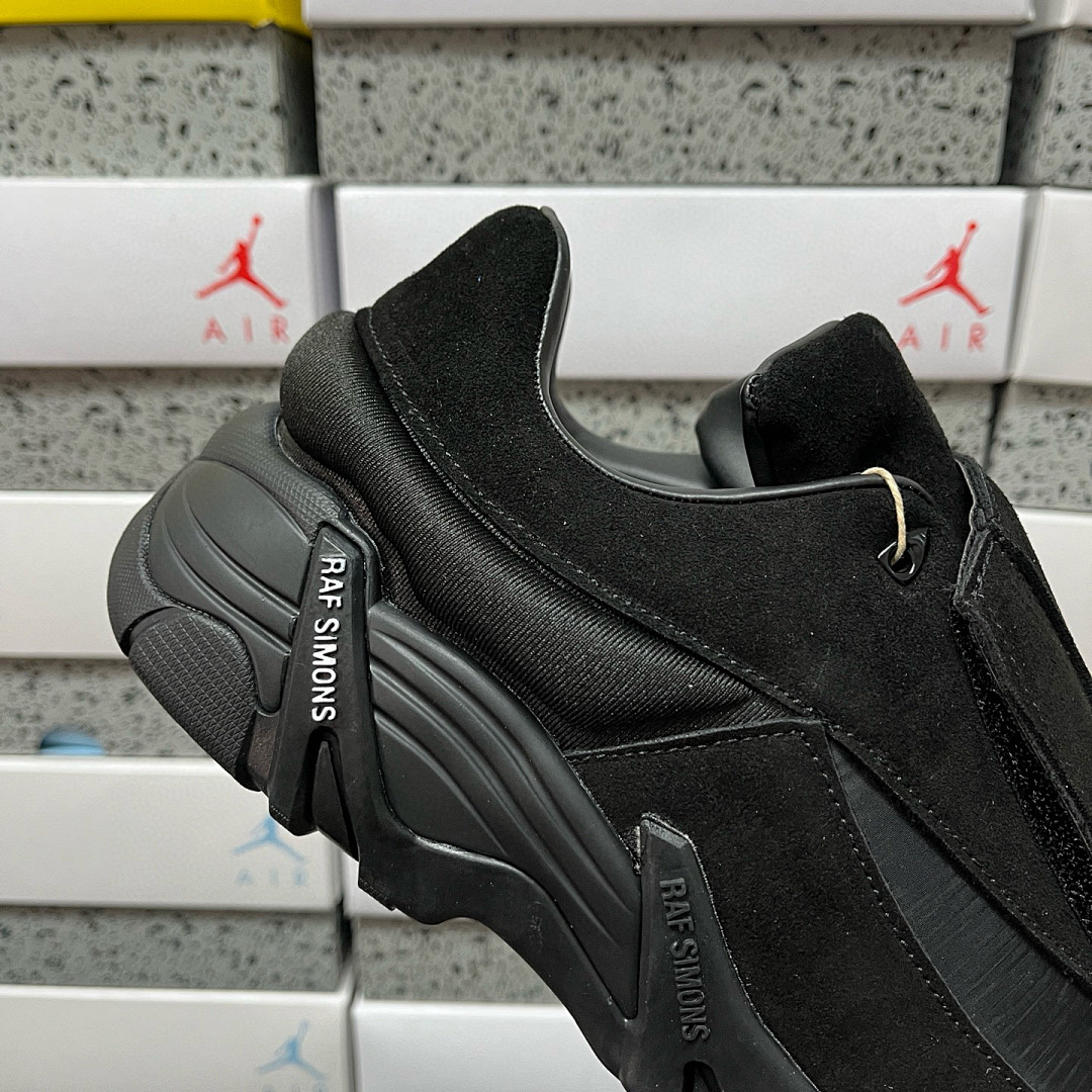 On Running Raf Simons Low Top (Black ANTEI) - Image 6