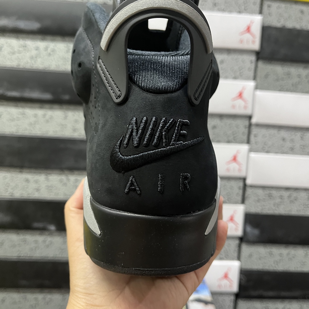 Nike Cap And Gown - Image 5