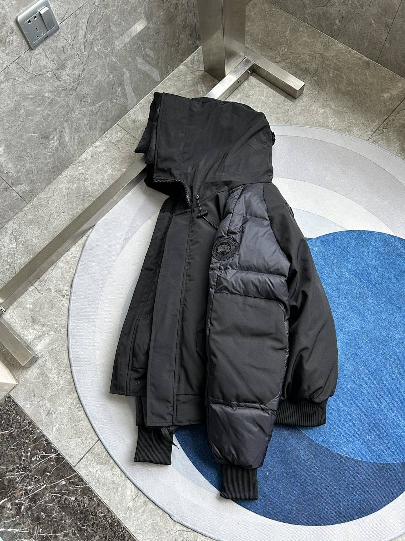 Canada Goose Chilliwack Bomber Jacket - Image 36
