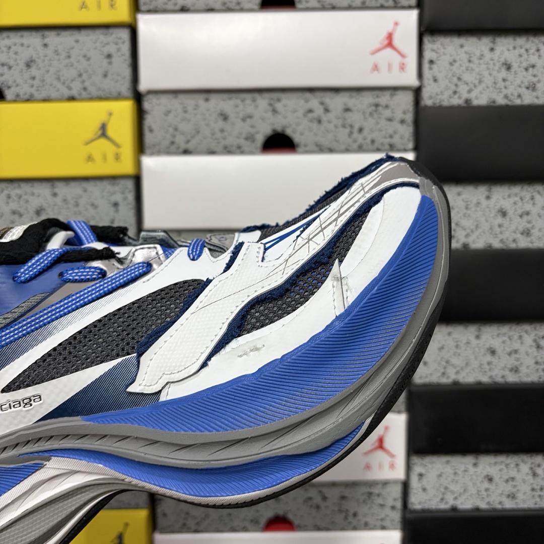 Balenciaga Jet 26 - Image 3