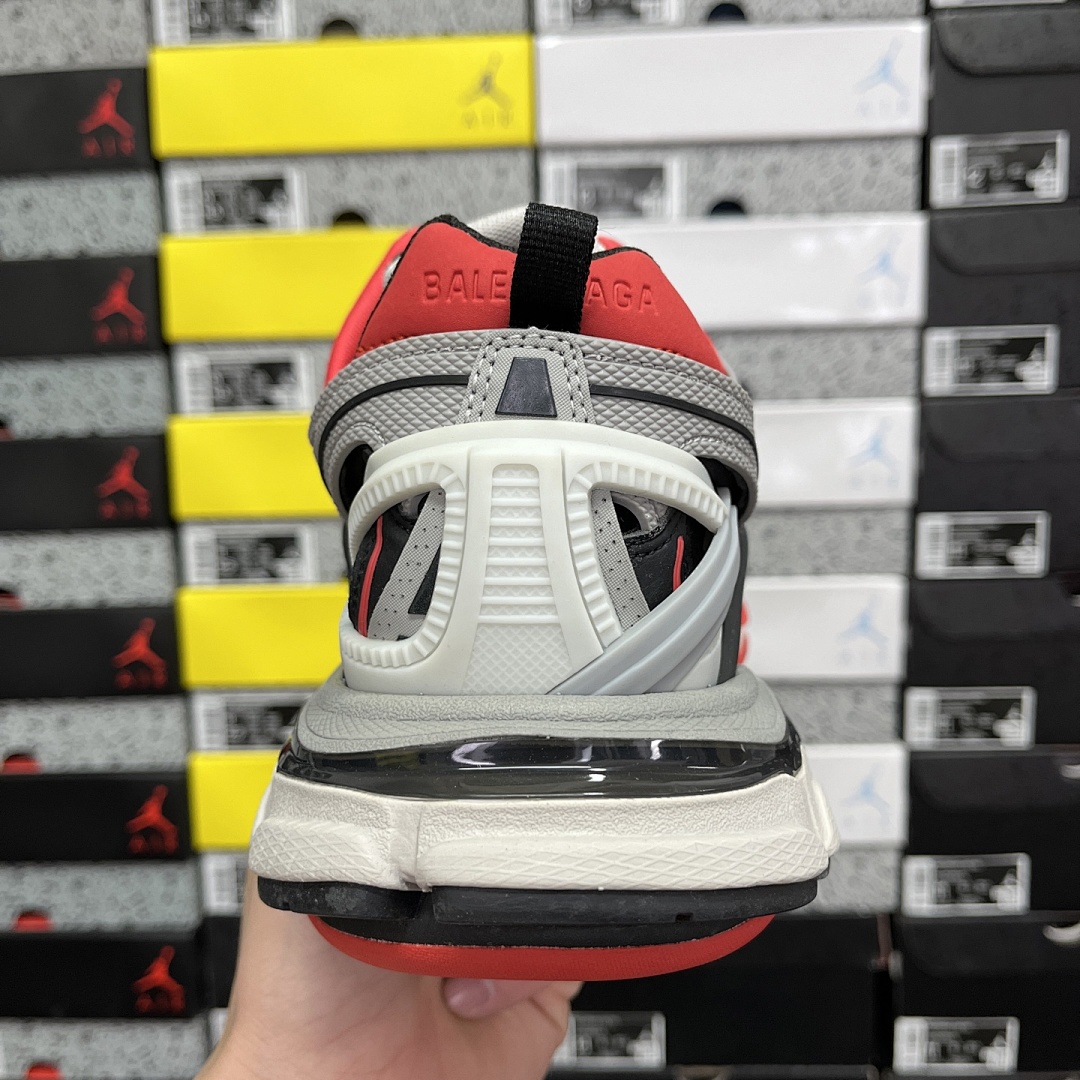 Balenciaga Track 2.0 - Image 58