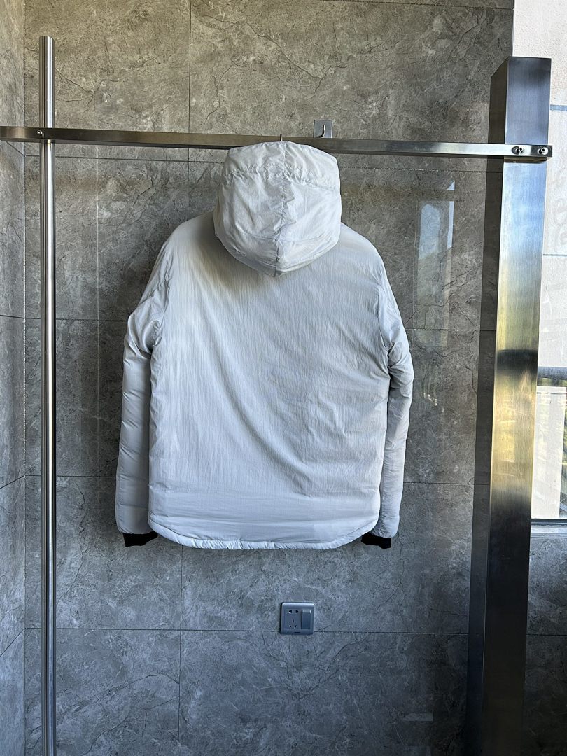 Canada Goose Label Lodge Hoody Jacket - Image 35