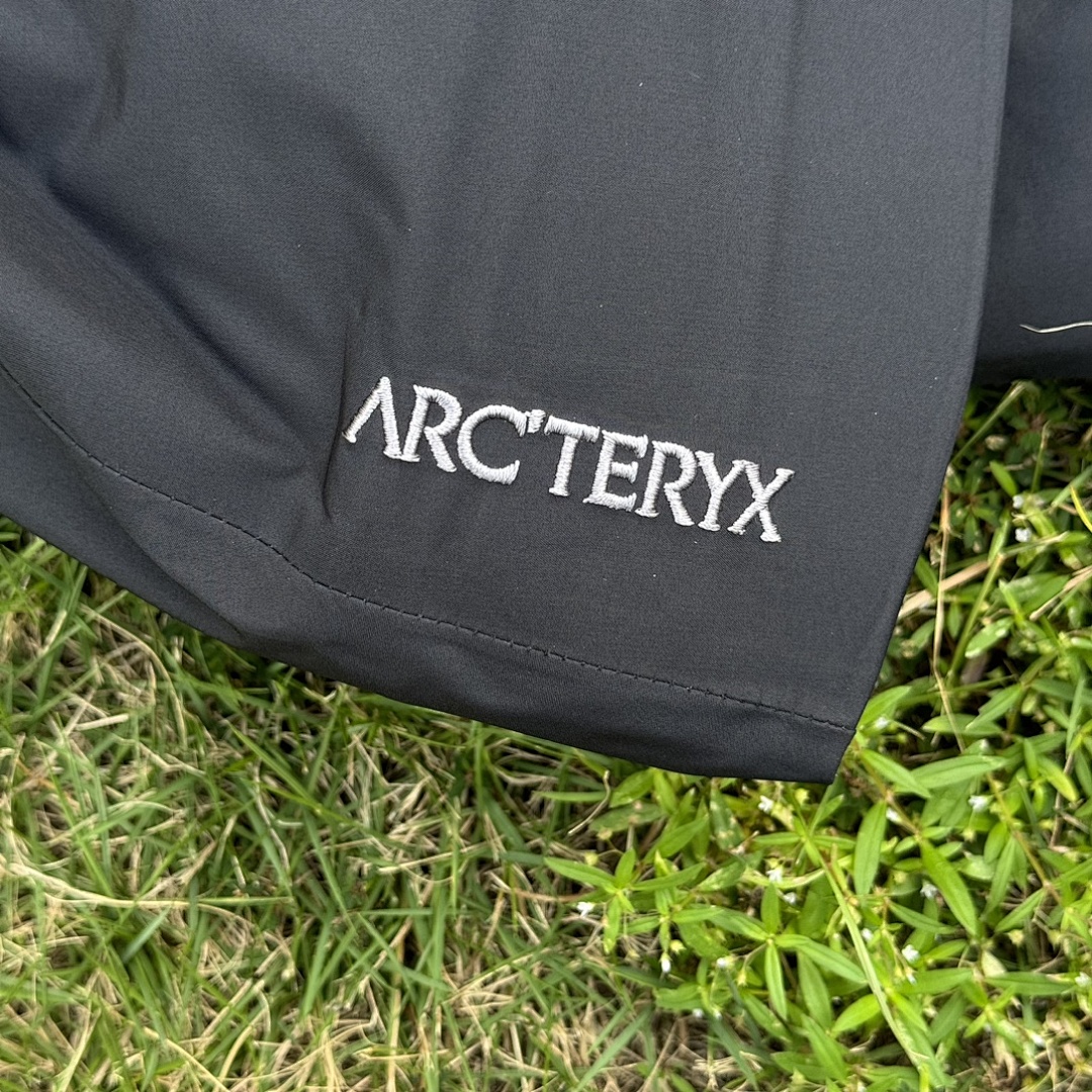 Arc'teryx Macai Jacket (Black) - Image 4