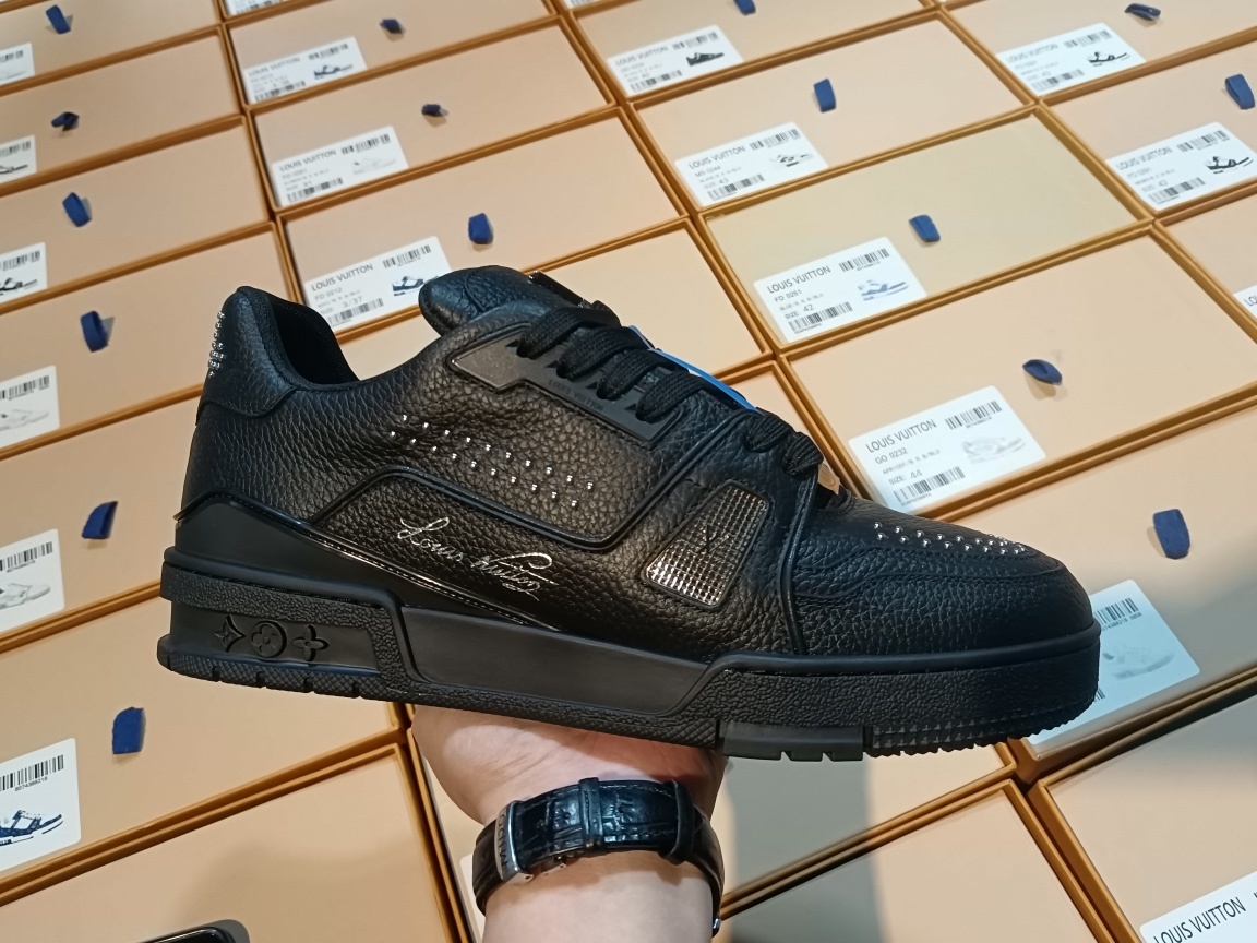 Louis Vuitton LV Trainer Stud - Image 10
