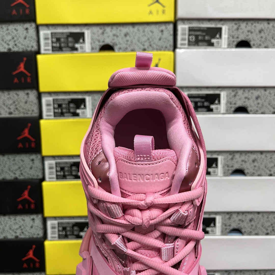 Balenciaga BLCG Track 3.0 - Image 9