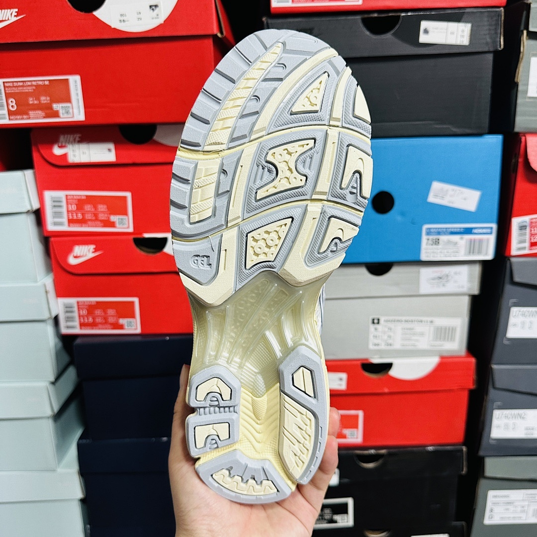 ASICS Gel-Kayano 14 Cream Metallic Blue 1203A537-102 (Silver) - Image 7