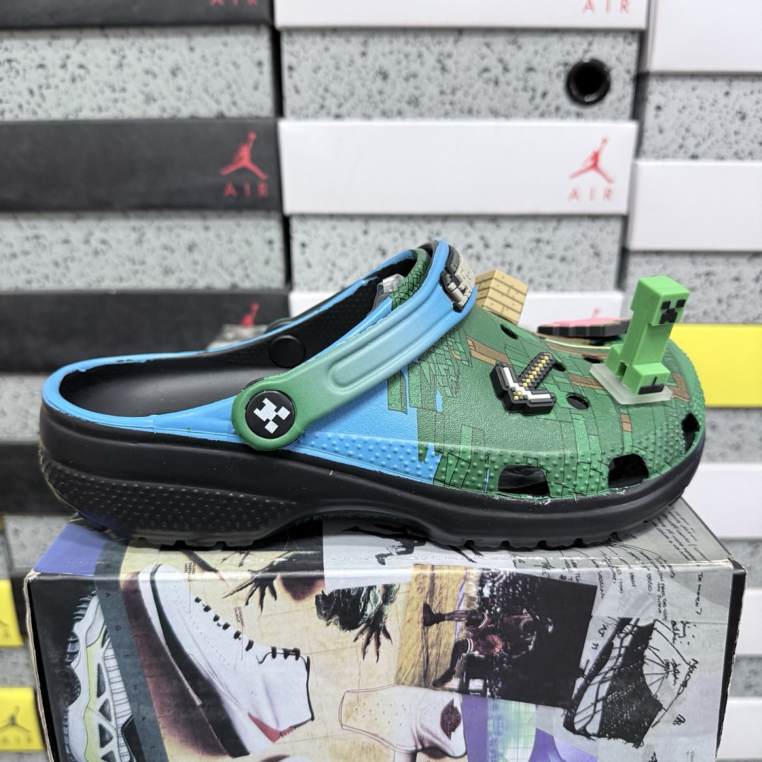 Crocs Classic Clog