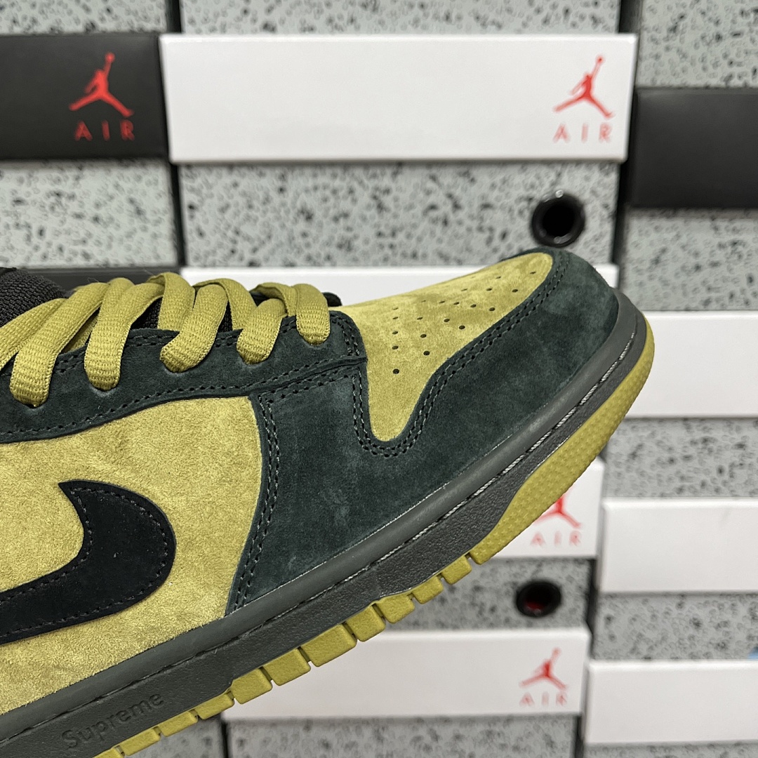 Nike SB Dunk Low Supreme Camper (Green 94) - Image 8